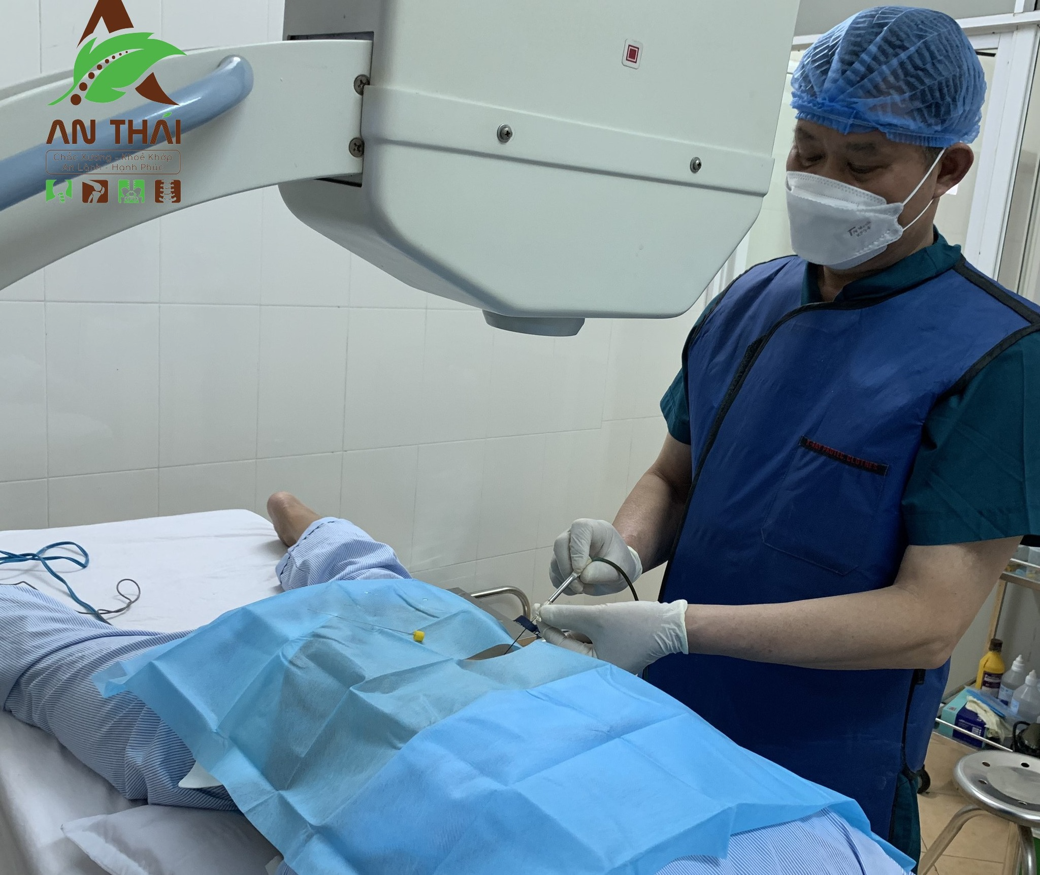 ỨNG DỤNG SÓNG RADIO CAO TẦN TRONG ĐIỀU TRỊ THOÁT VỊ