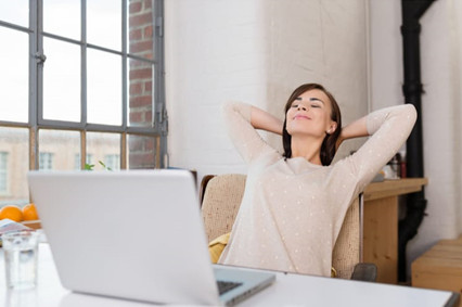 Thoát vị đĩa đệm là gì? Nguyên nhân, triệu chứng và phương pháp hỗ trợ điều trị hiệu quả